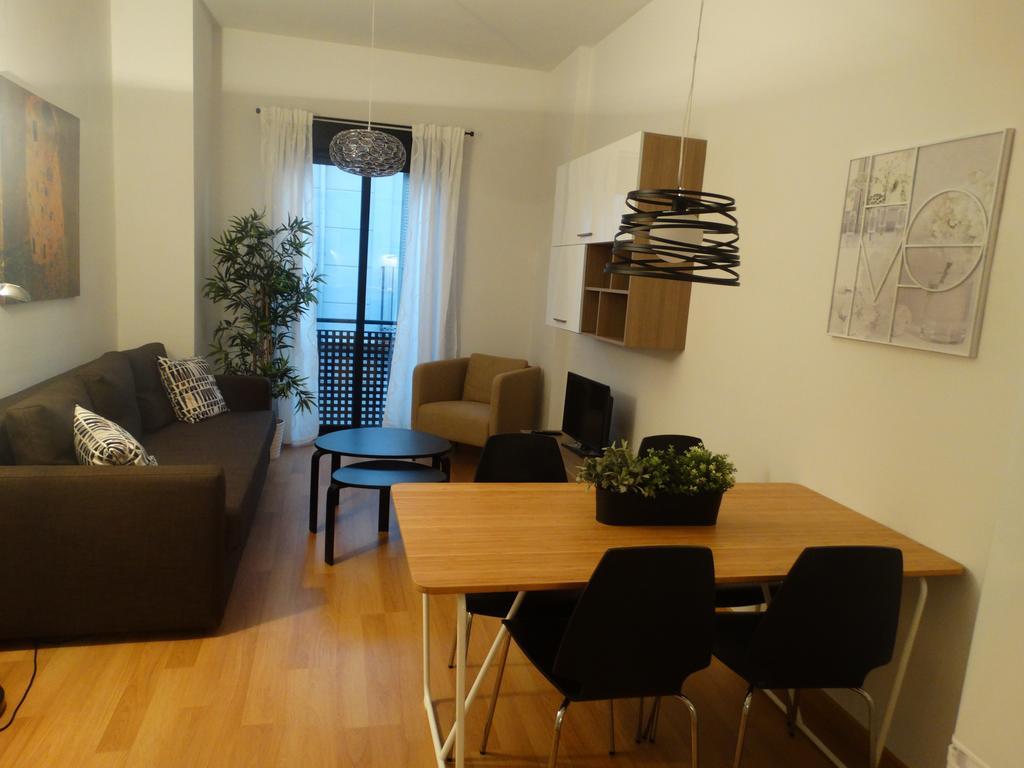 Malaga Apartamentos - Jinetes, 14 المظهر الخارجي الصورة